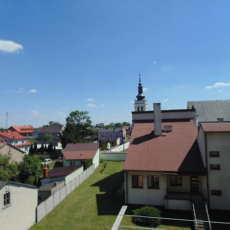 Nocleg U Mario Uniejów Exterior foto