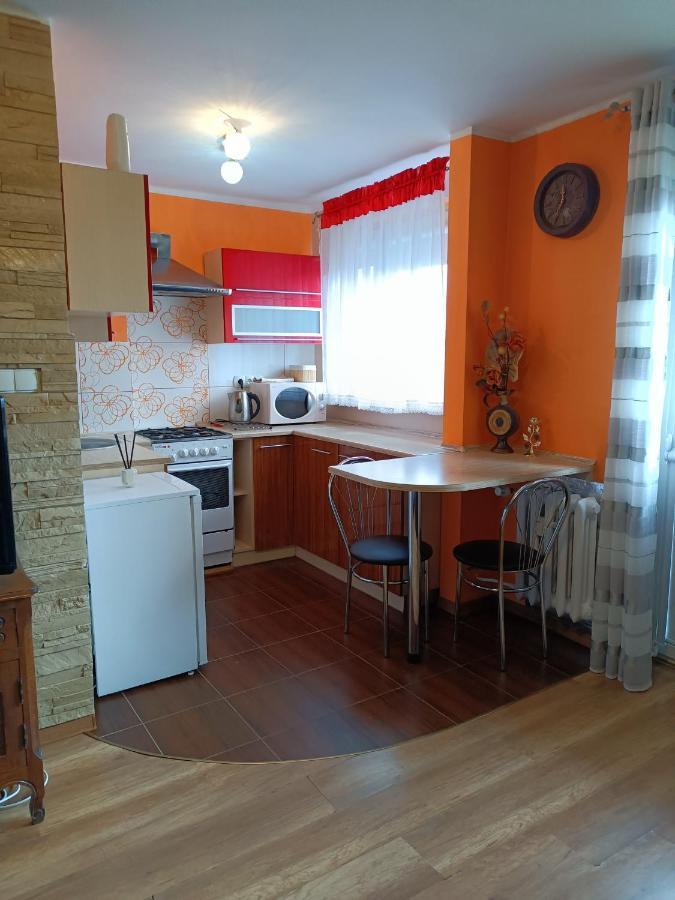 Nocleg U Mario Uniejów Exterior foto